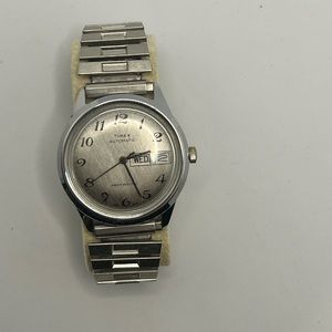 1980 Vintage Timex Automatic Day Date Silver-Tone Stainless-Steel Watch